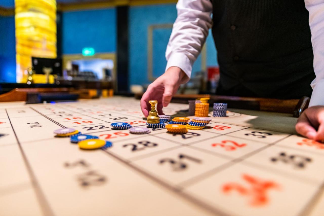 Imperial Casino Strazny Hotel מראה חיצוני תמונה